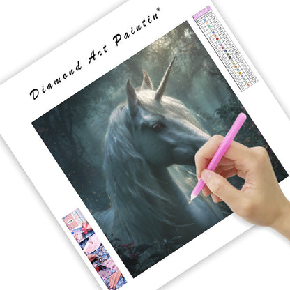 Förtrollad skog enhörning - Diamantmålning