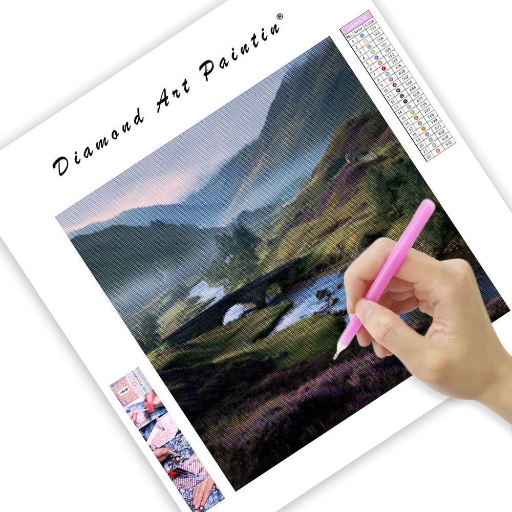 Dimmig skotsk höglandsdal - Diamantmålning