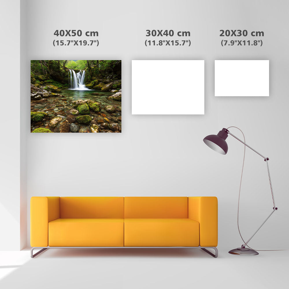 Klar Vattenfall och Mossa - Diamantmålning