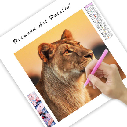 Lejoninna på Savannen - Diamantmålning