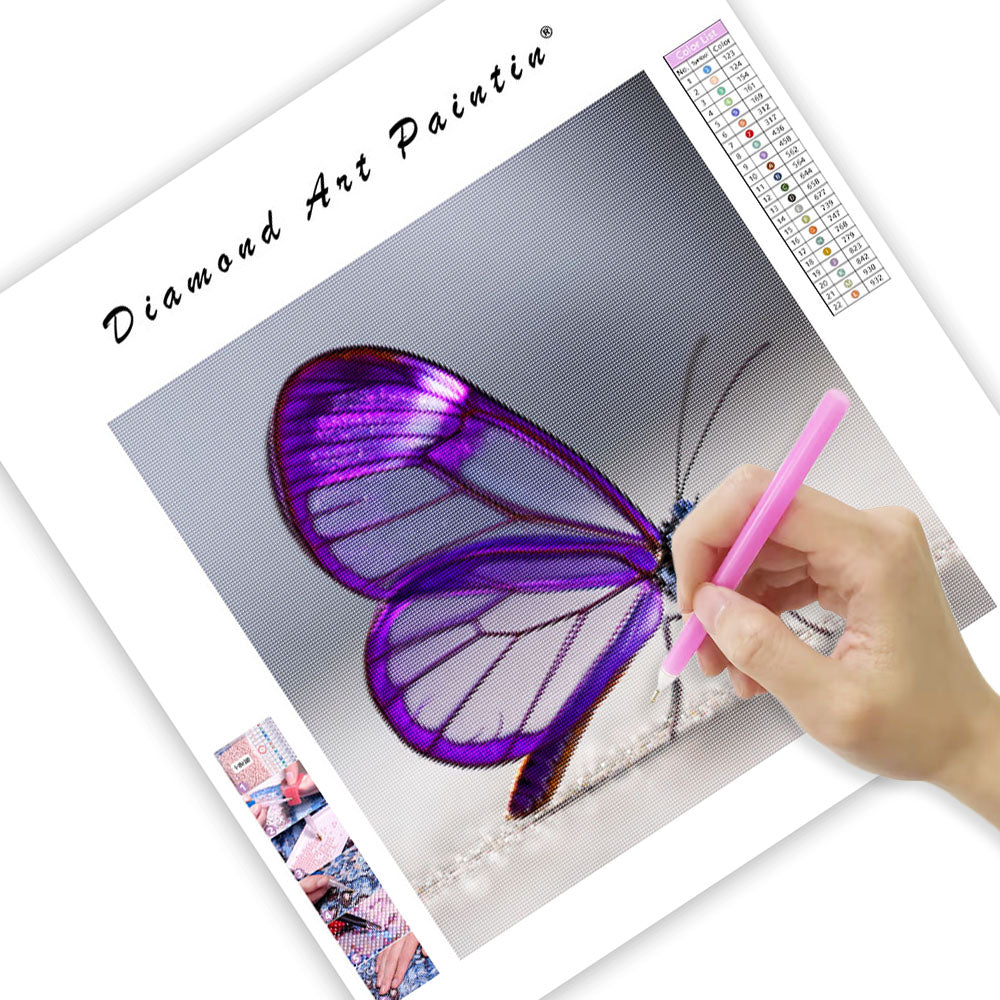 Livfull Lila Fjäril - Diamantmålning